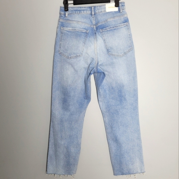 NWT Express Size 6 Curvy Super High Waisted Ripped Mom Jeans - Picture 3 of 12